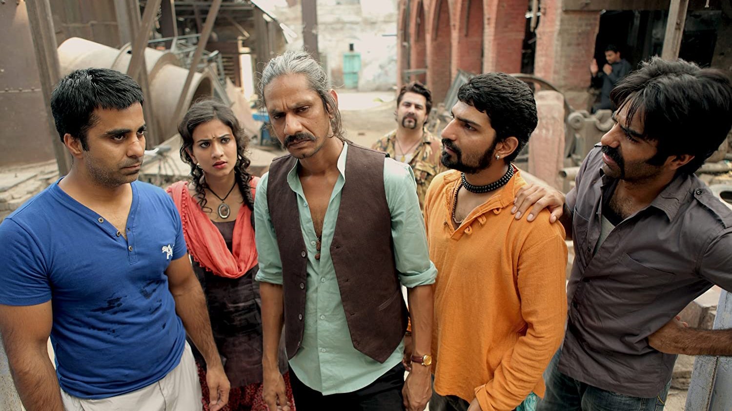Saat Uchakkey (2016)