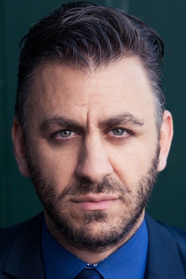 et billede af Cem-Ali Gültekin