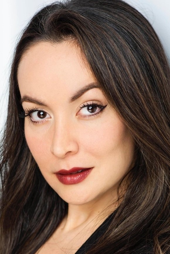 Carolina Campos's picture in the cast