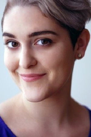 et billede af Madeline Mikkelson