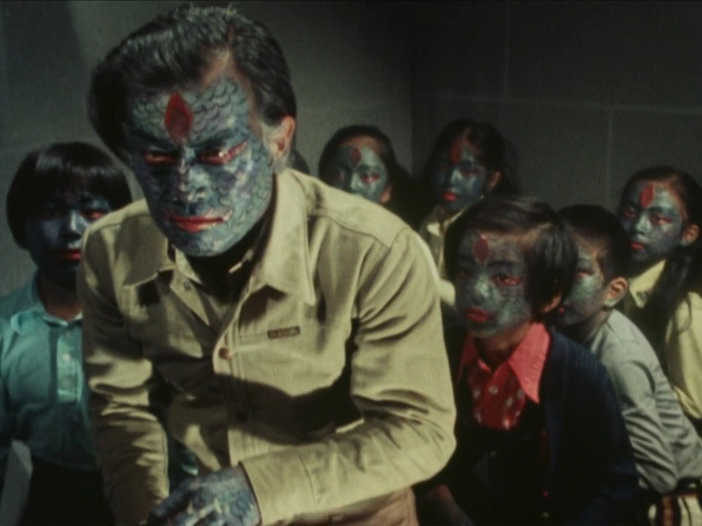 Kamen Rider Season 5 :Episode 34  The Snake Woman's Bloodsucking Hell!