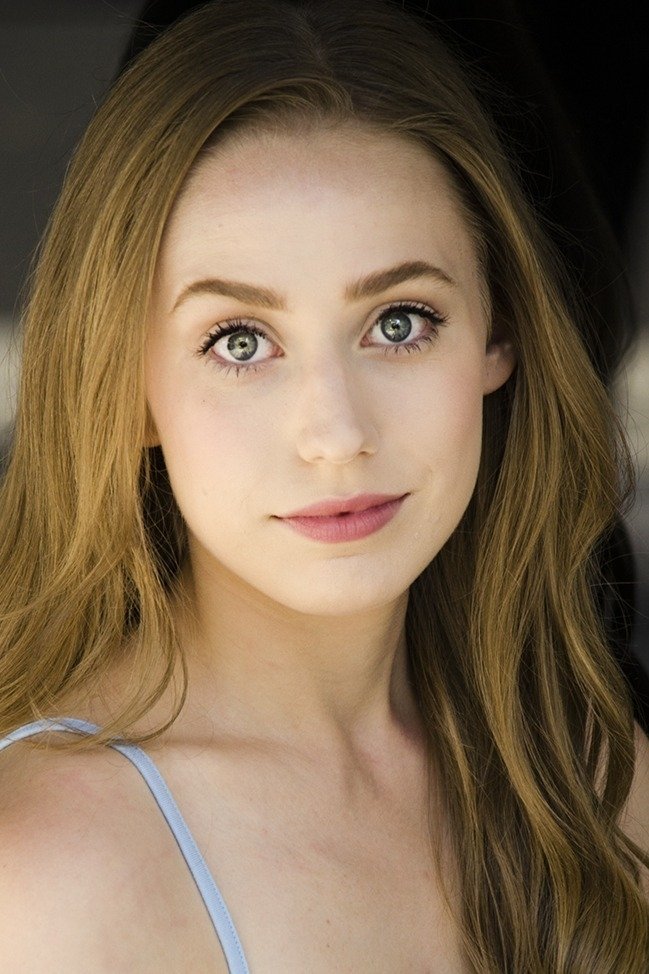 Holly Monks's picture in the cast