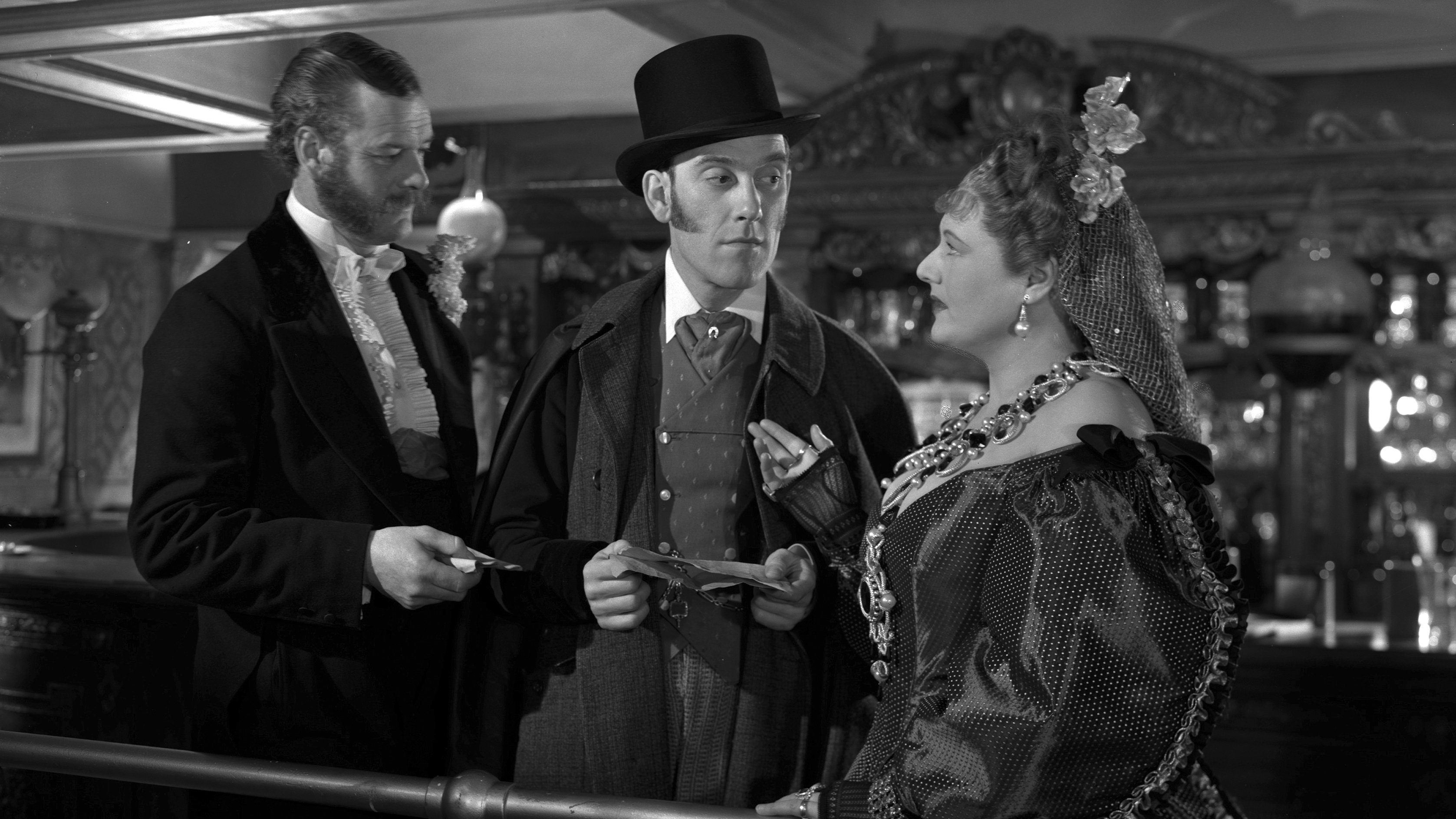 Champagne Charlie (1944)