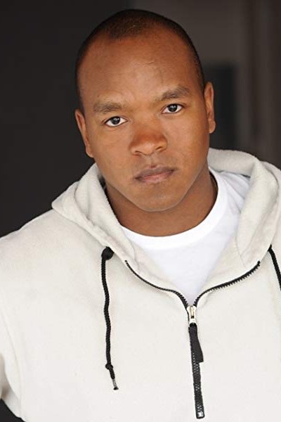 et billede af Matthew Mandzij