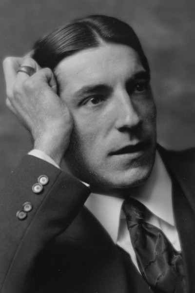 et billede af Henri Valbel