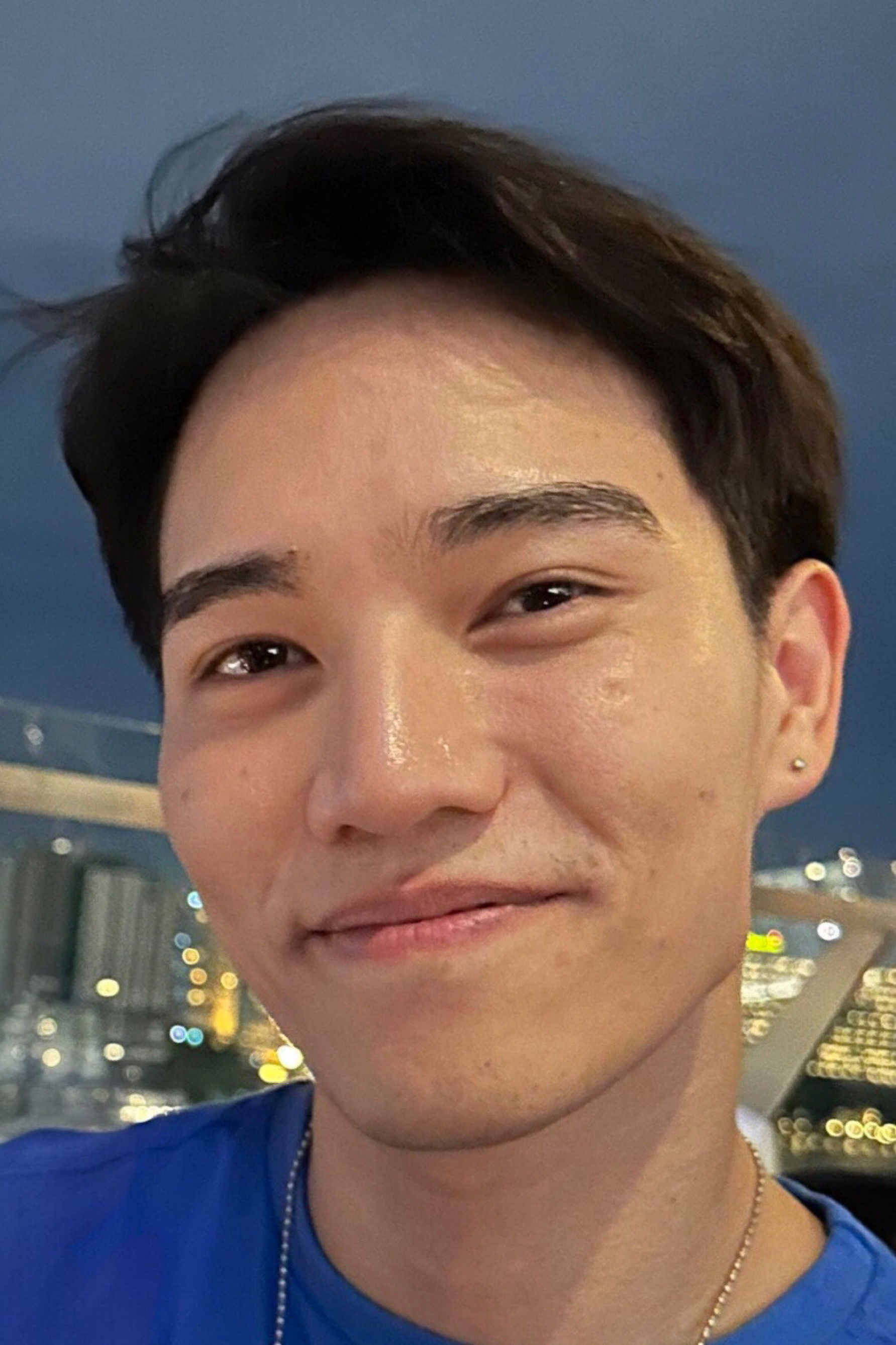 et billede af Loetrit Chantharima