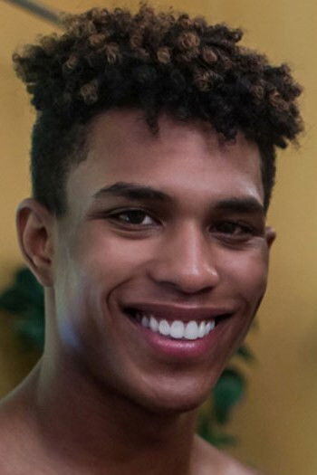 et billede af Damien Ellis