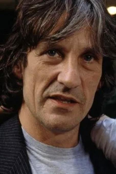 et billede af Andrew Birkin