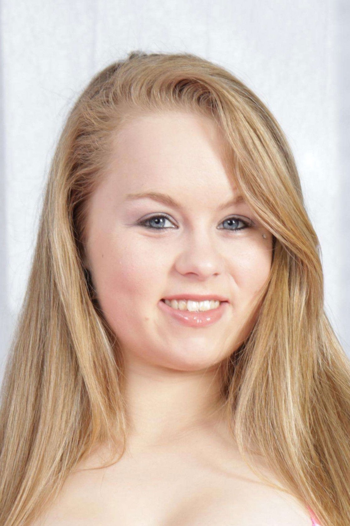 et billede af Madison Chandler