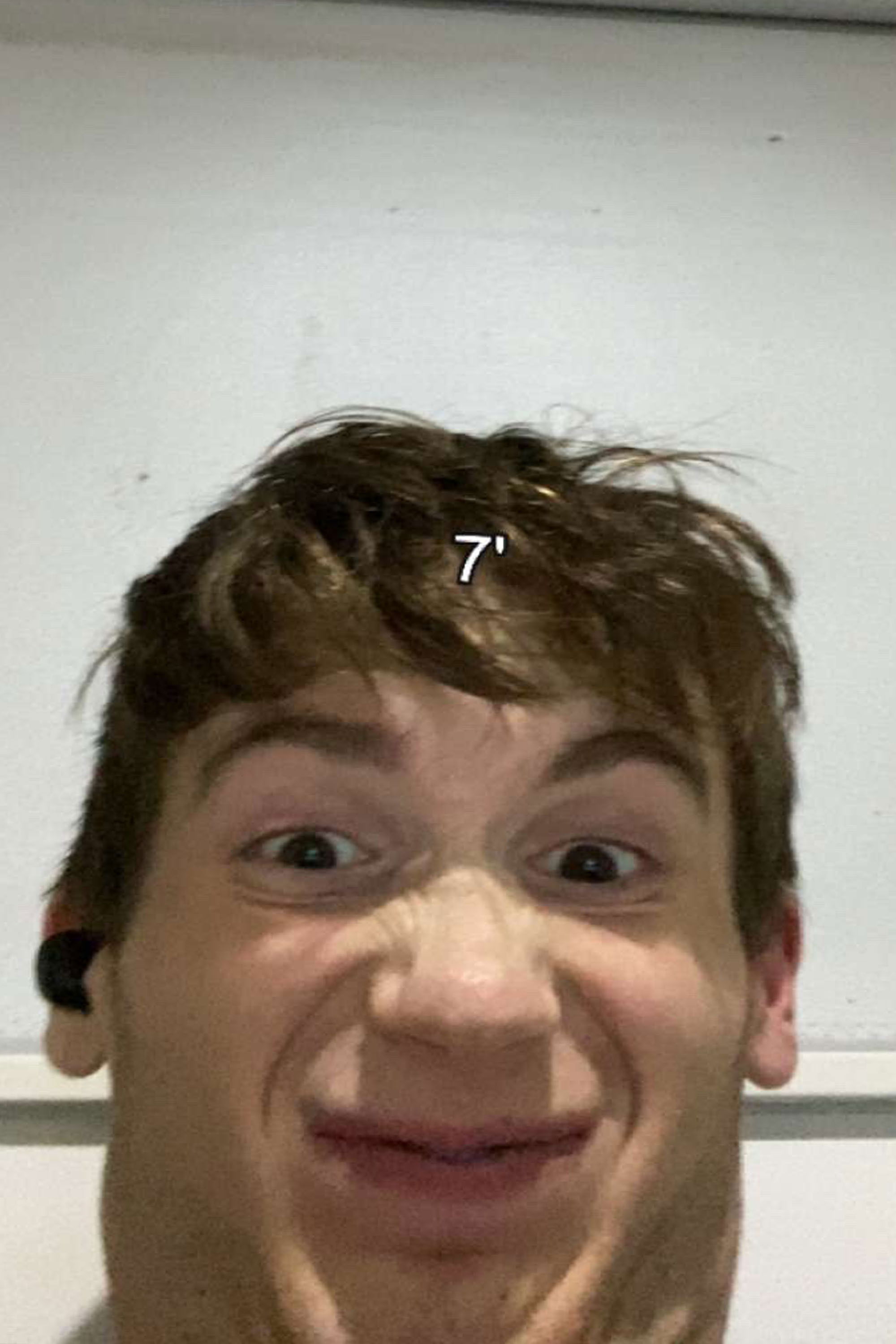 et billede af Ezra Adams