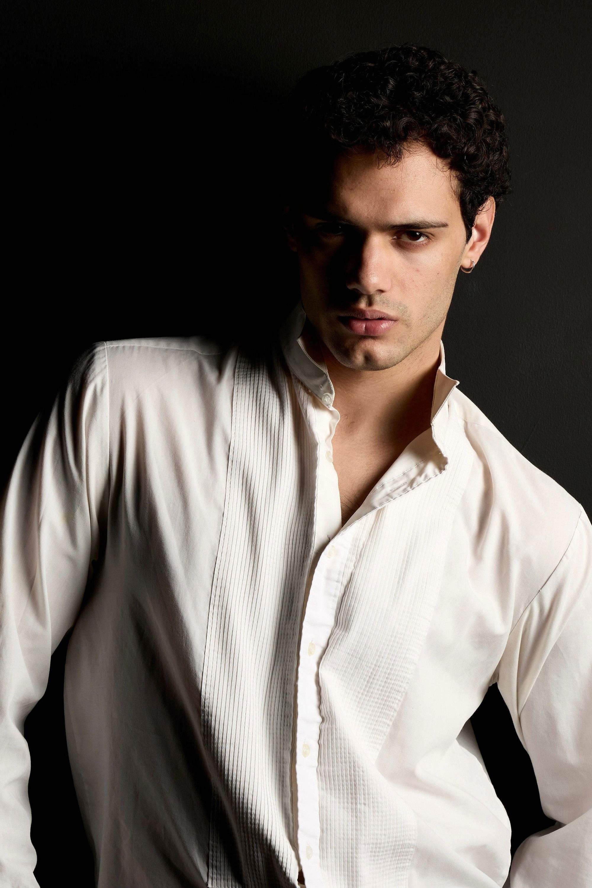 et billede af Hugo Coello