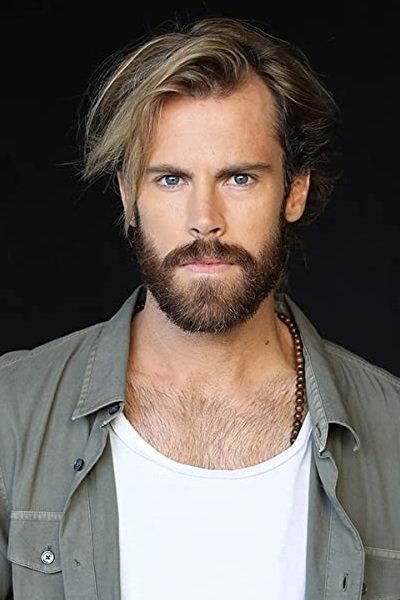 et billede af Geordie Robinson