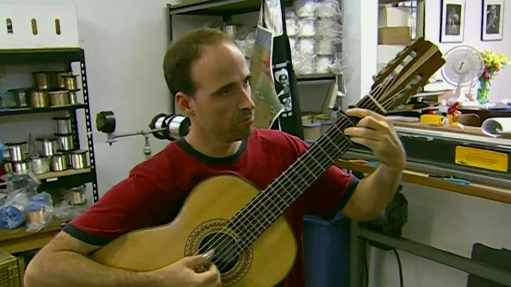 S14E6 · Guadalupe Guitar Strings