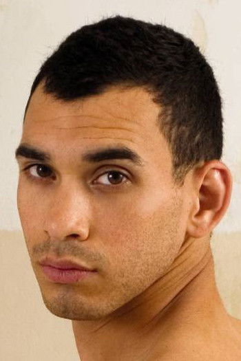 et billede af Justin Christopher