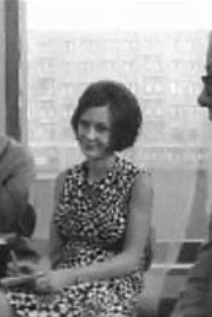 et billede af Tilly Young