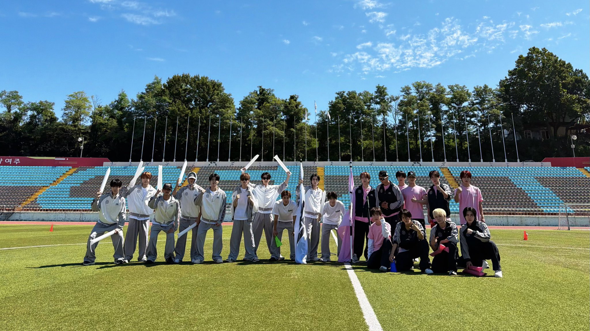 "NCT is having a sports day?" "Which NCT?" | (2026 NCT Athletics Championships)