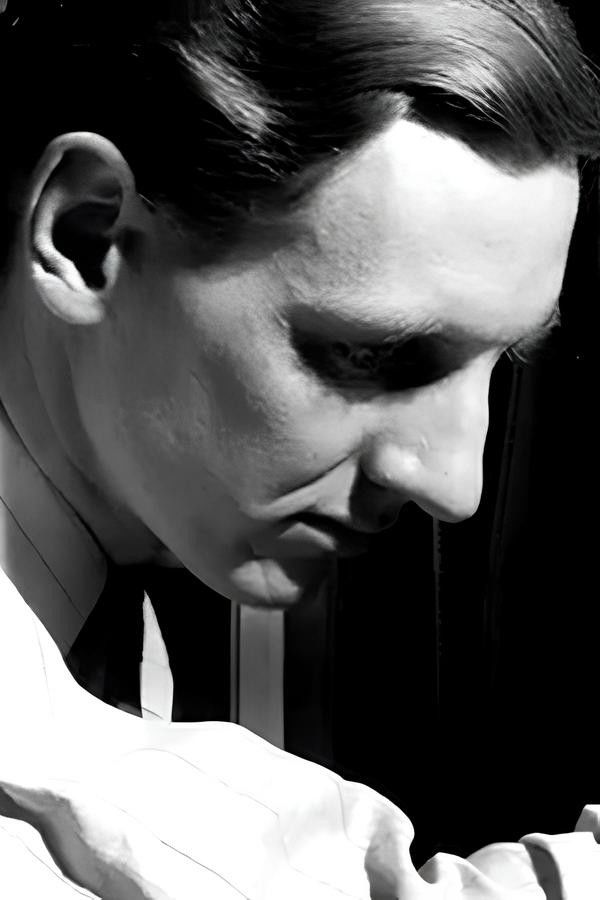 et billede af Stuart Legg