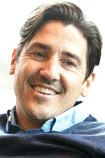 et billede af Jonathan Knight