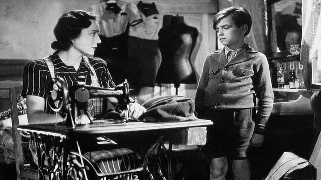 Somewhere in Berlin (1946)