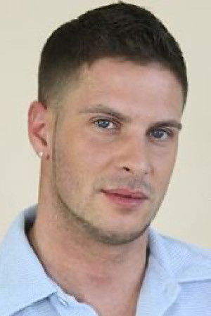 et billede af Dominic Brown