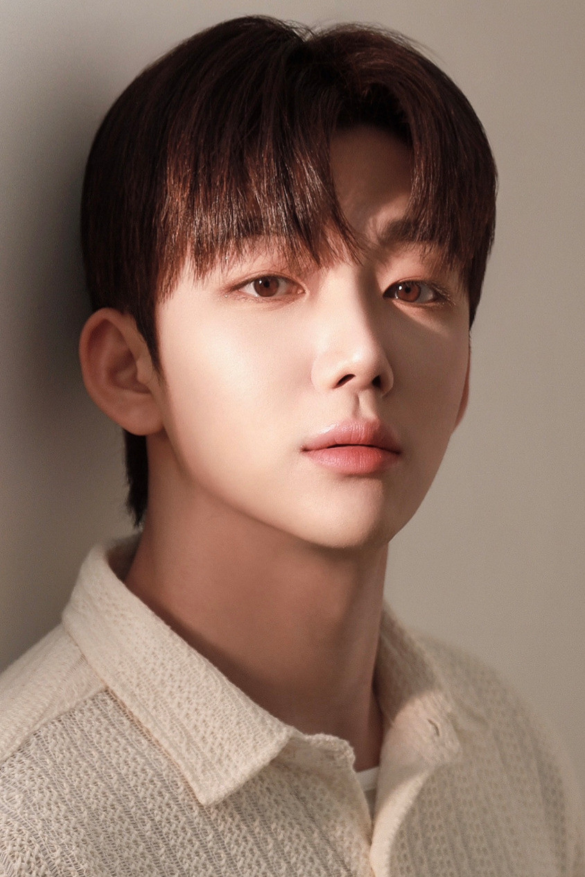 Profile 이차민 with character Geum-bok