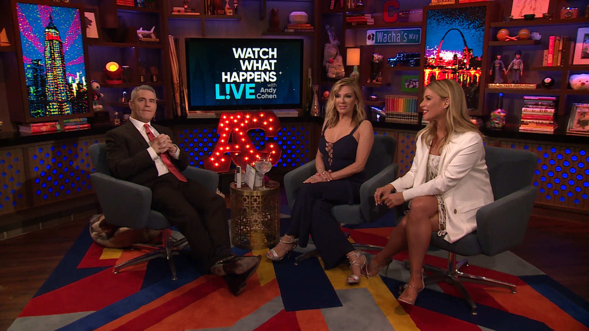 Watch What Happens Live with Andy Cohen Staffel 16 :Folge 52 