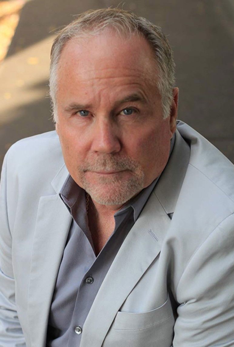 et billede af Bruce Weech