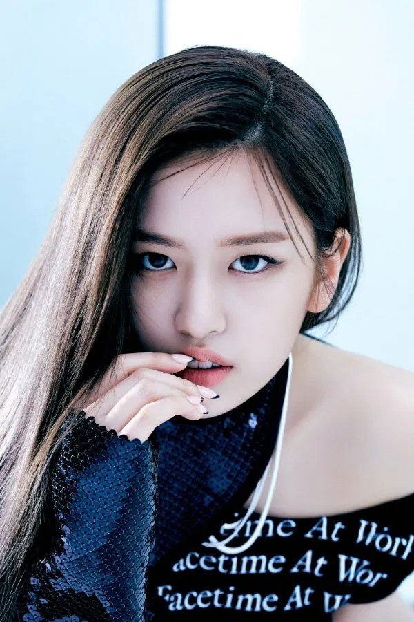 et billede af ANYUJIN