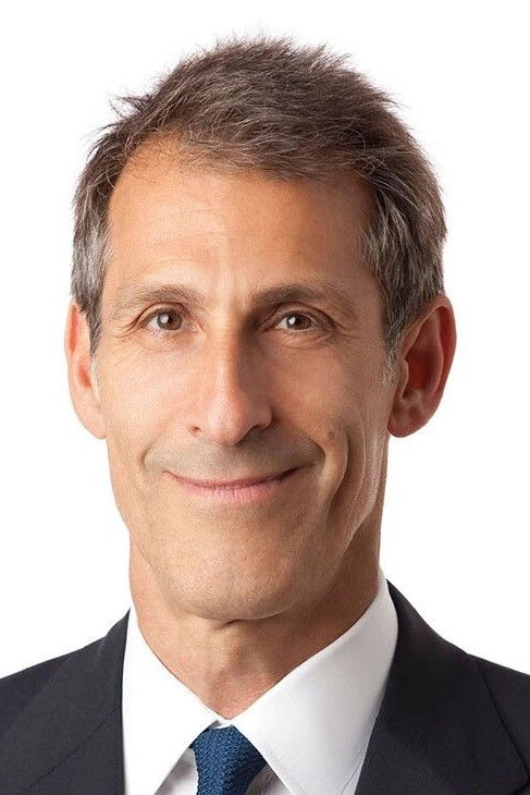 et billede af Michael Lynton