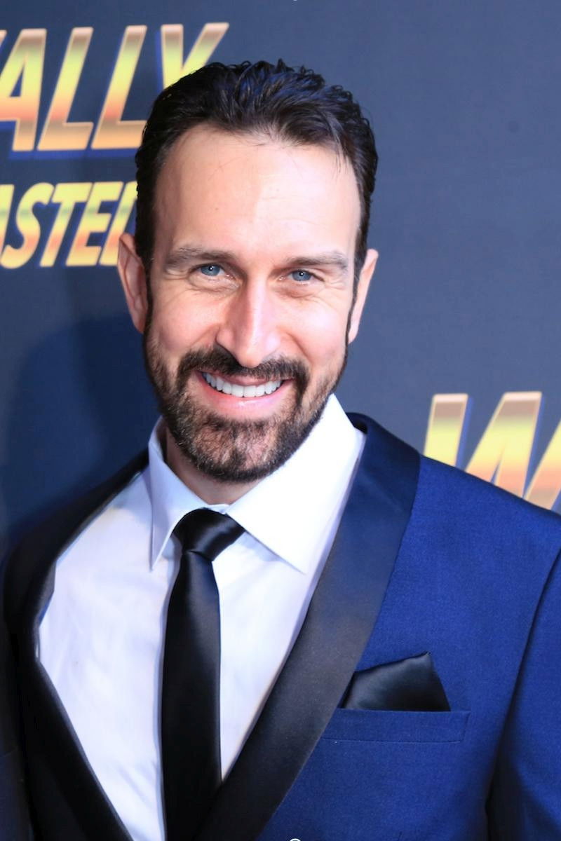 et billede af Adam William Ward