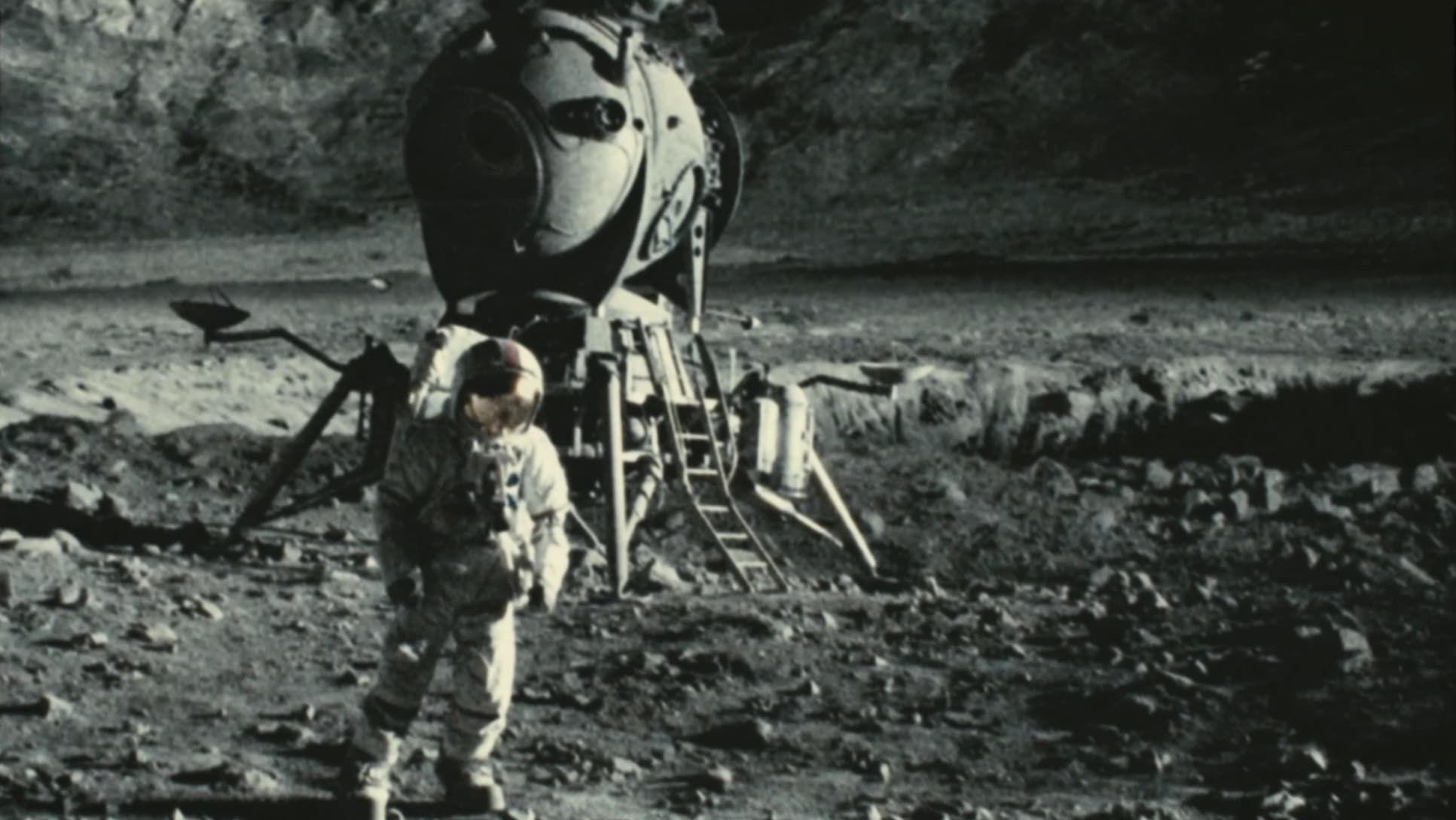 Apollo 18 (2011)