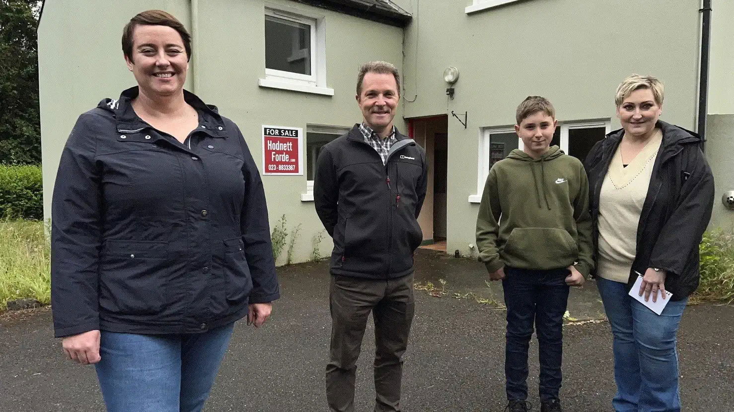 Cheap Irish Homes S03E06 backdrop