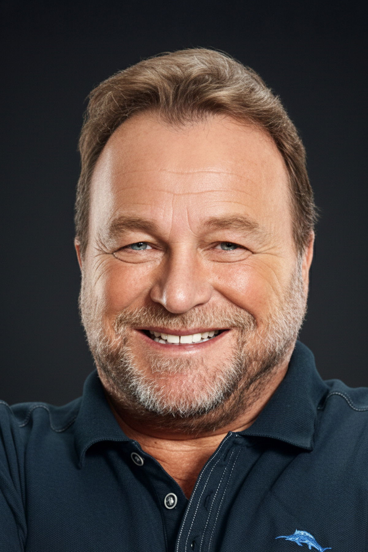 et billede af Cem Ceminay