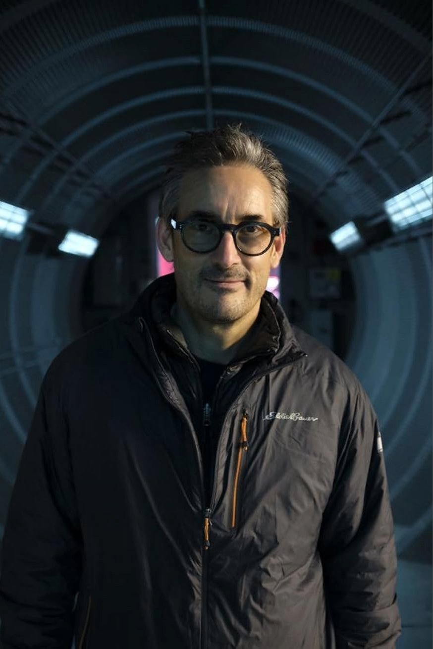 et billede af Kirk M. Petruccelli