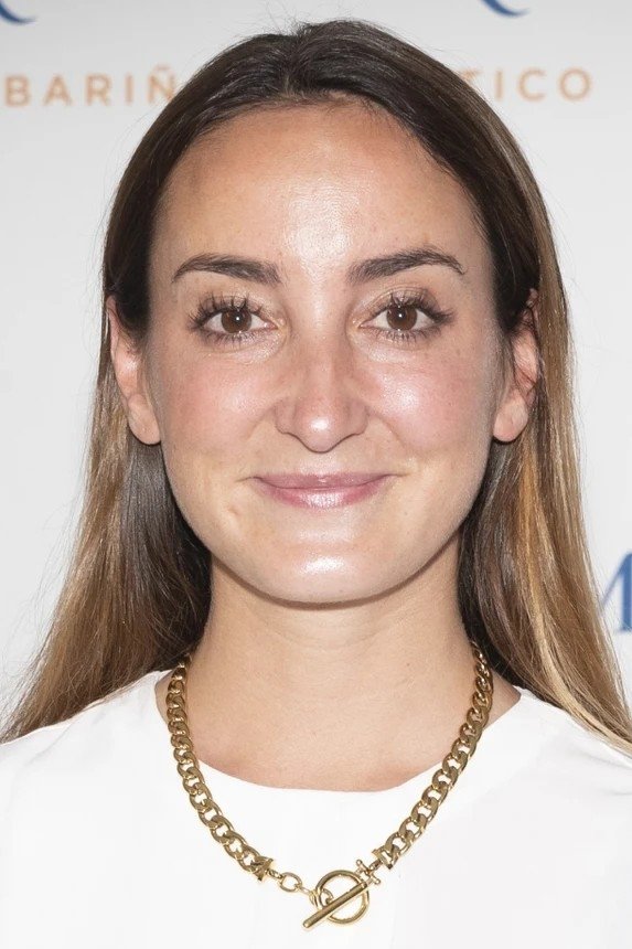 Lucía Pombo's picture in the cast