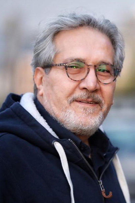 et billede af Shahrokh Foroutanian