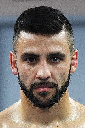 et billede af Tony Luis