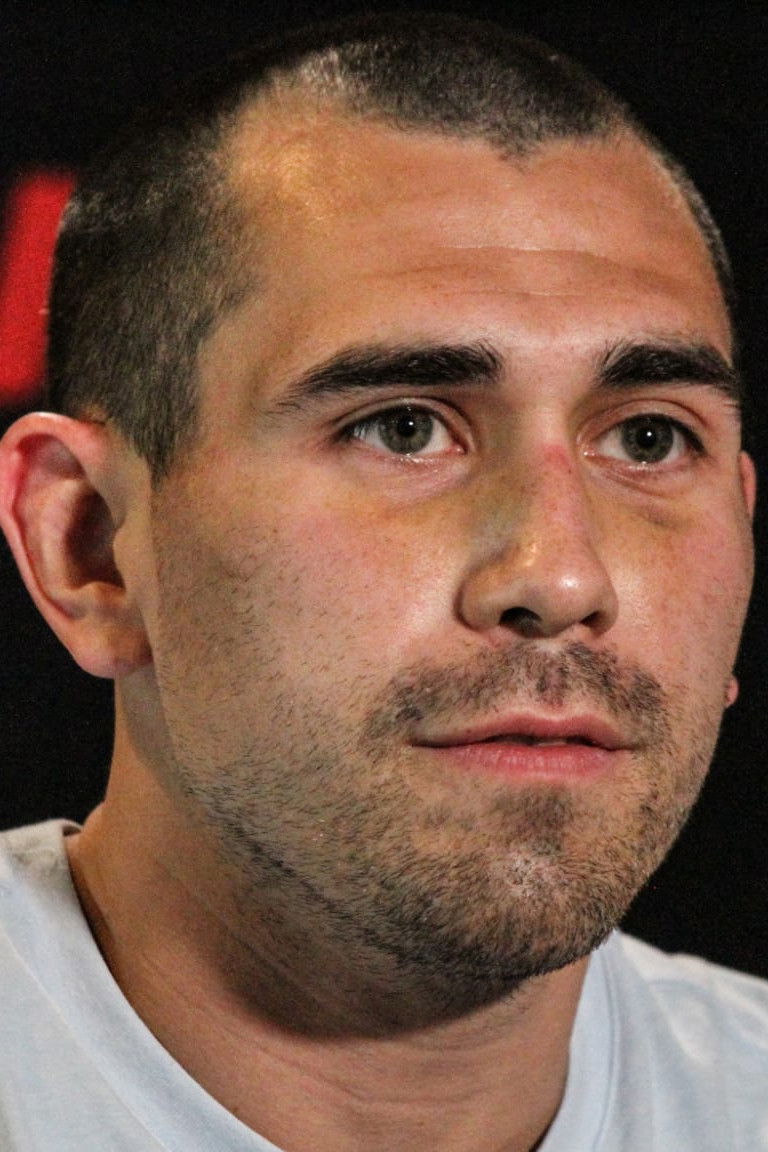 et billede af Aaron Phillips