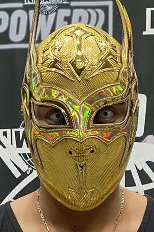 et billede af Myzteziz Jr.