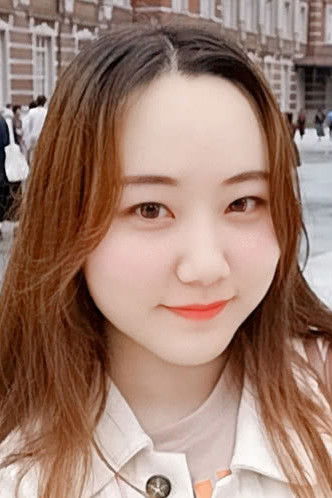 et billede af 张艺雯