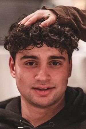 Yosrin wachikh's picture in the cast