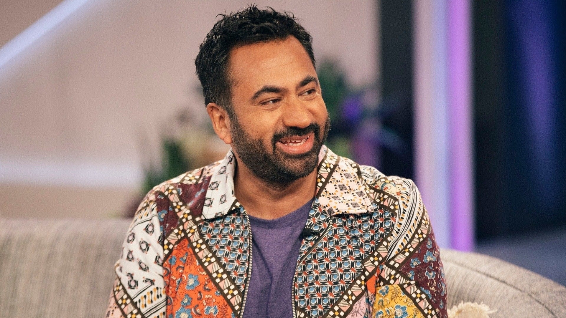 The Kelly Clarkson Show Season 3 :Episode 43  Kal Penn, Yung Bleu