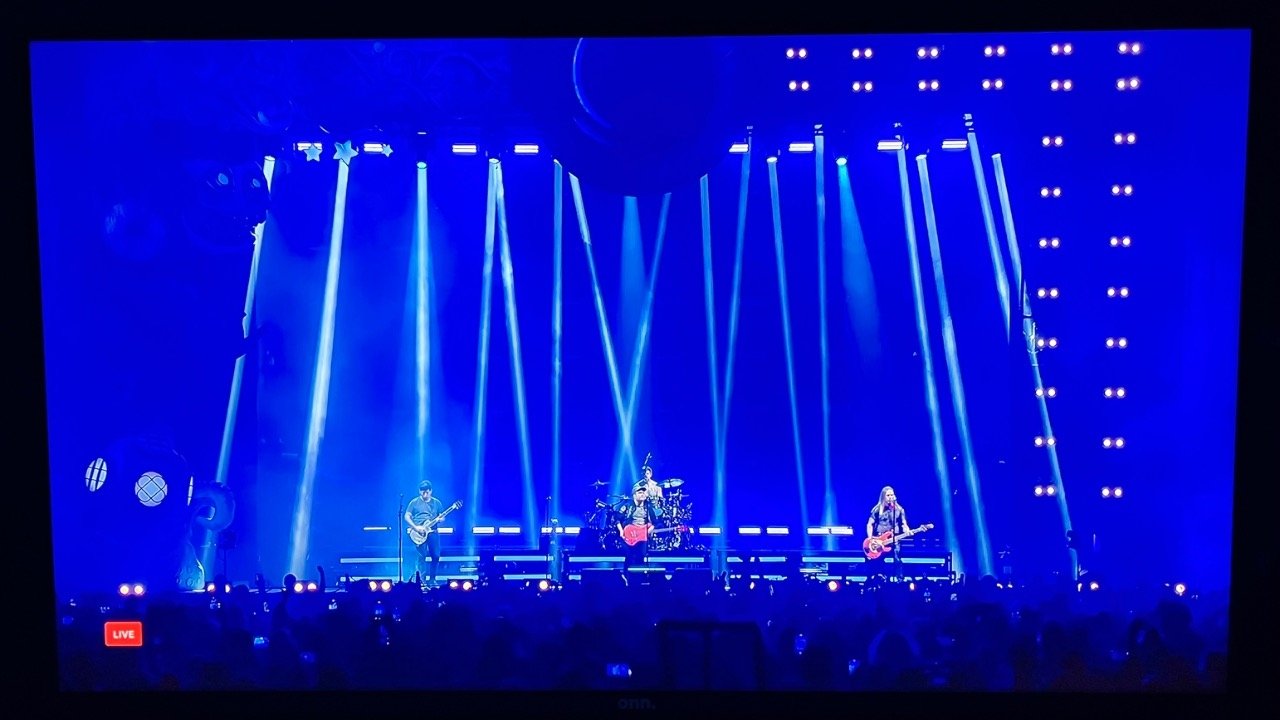 Fall Out Boy - So Much for (2our) Dust: Live from Madison Square Garden (2024)