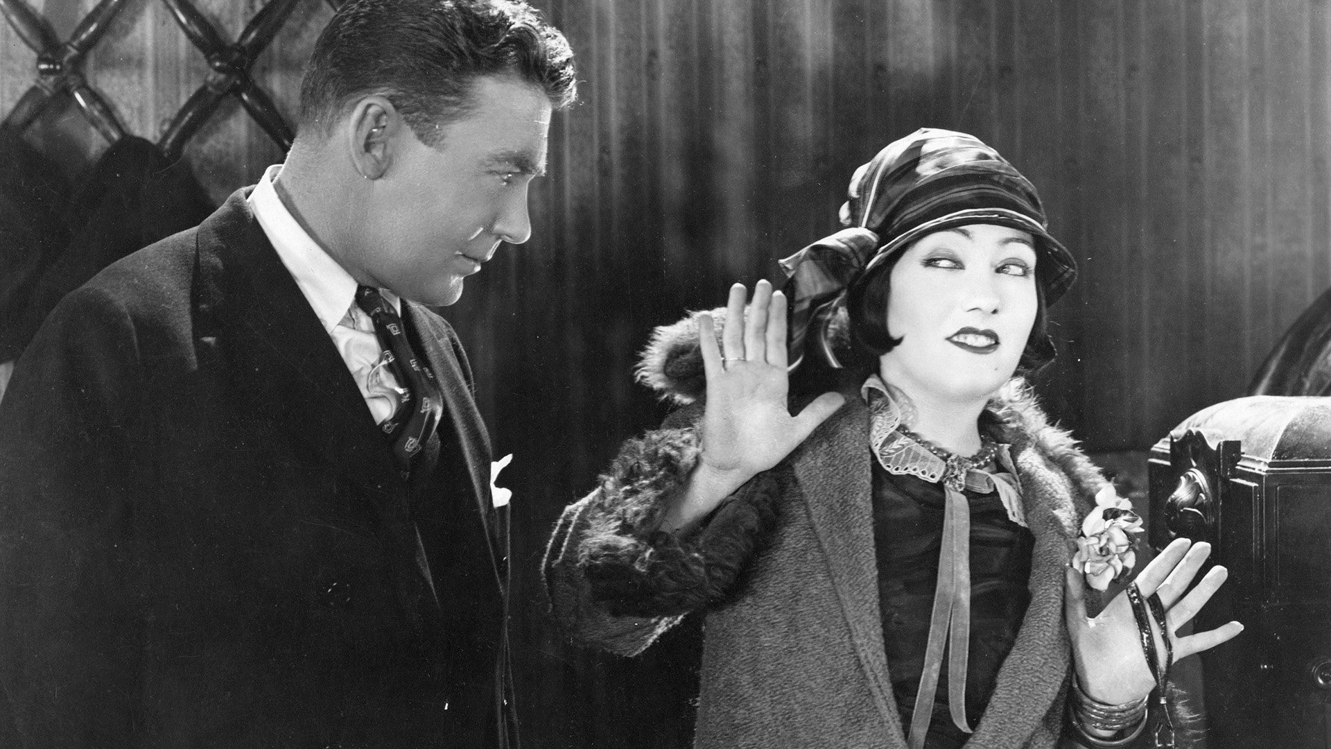 Manhandled (1924)