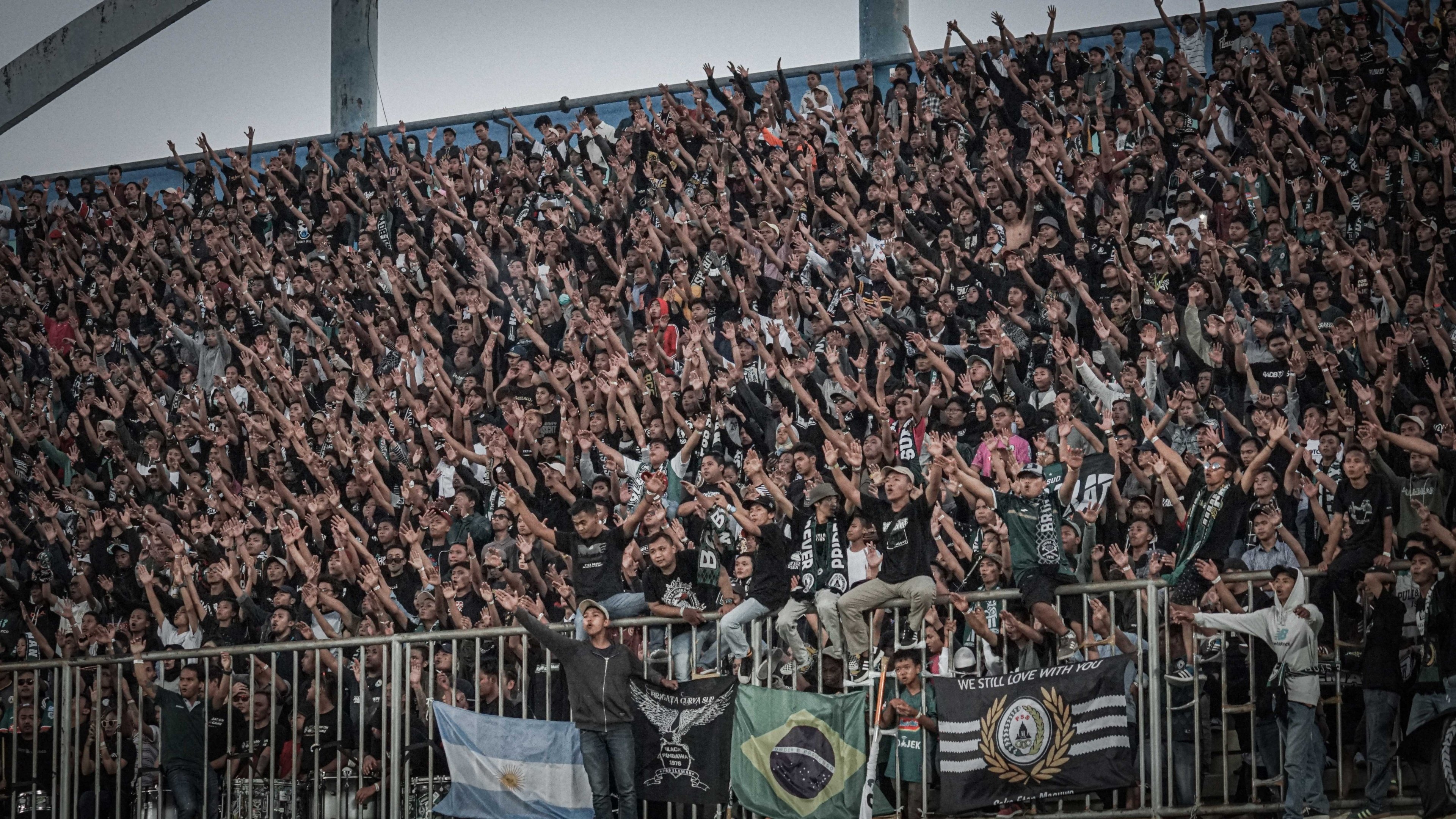 Can't Stop Falling in Love Background