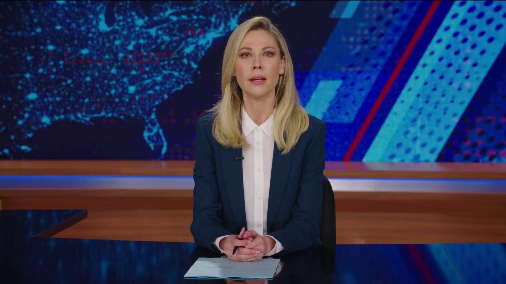 The Daily Show Season 29 :Episode 47  May 15, 2024 - Amy Ryan