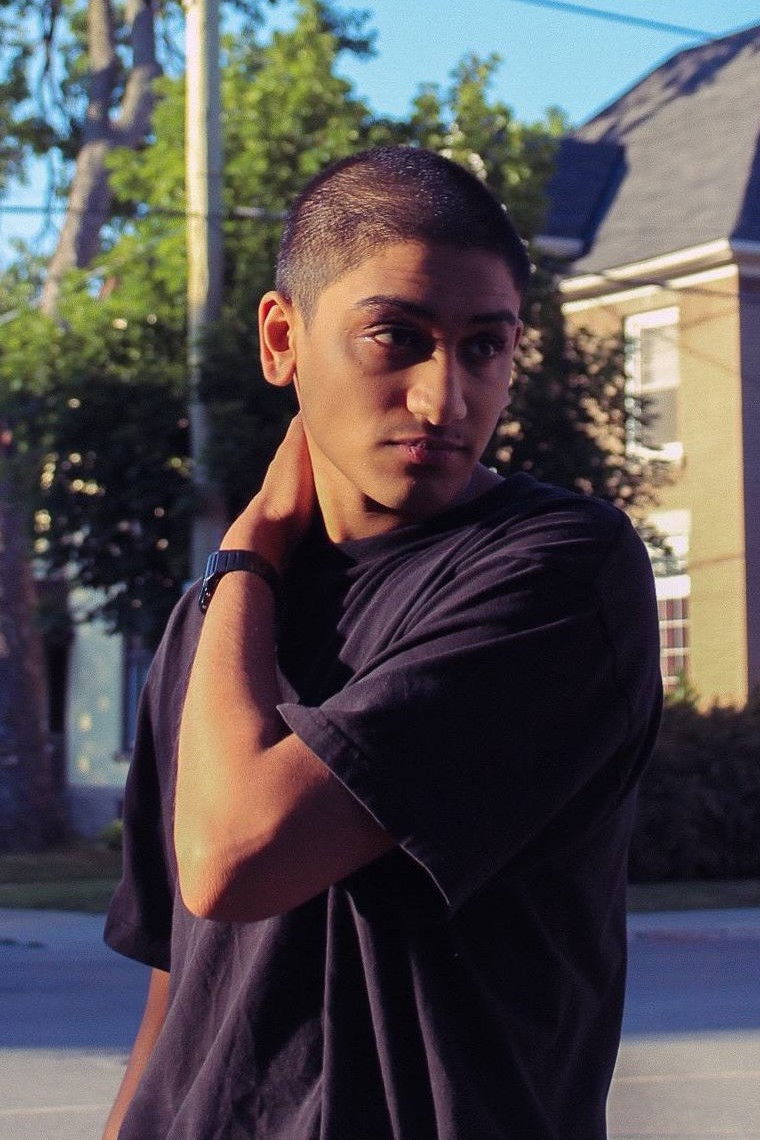 et billede af Hamza Ali