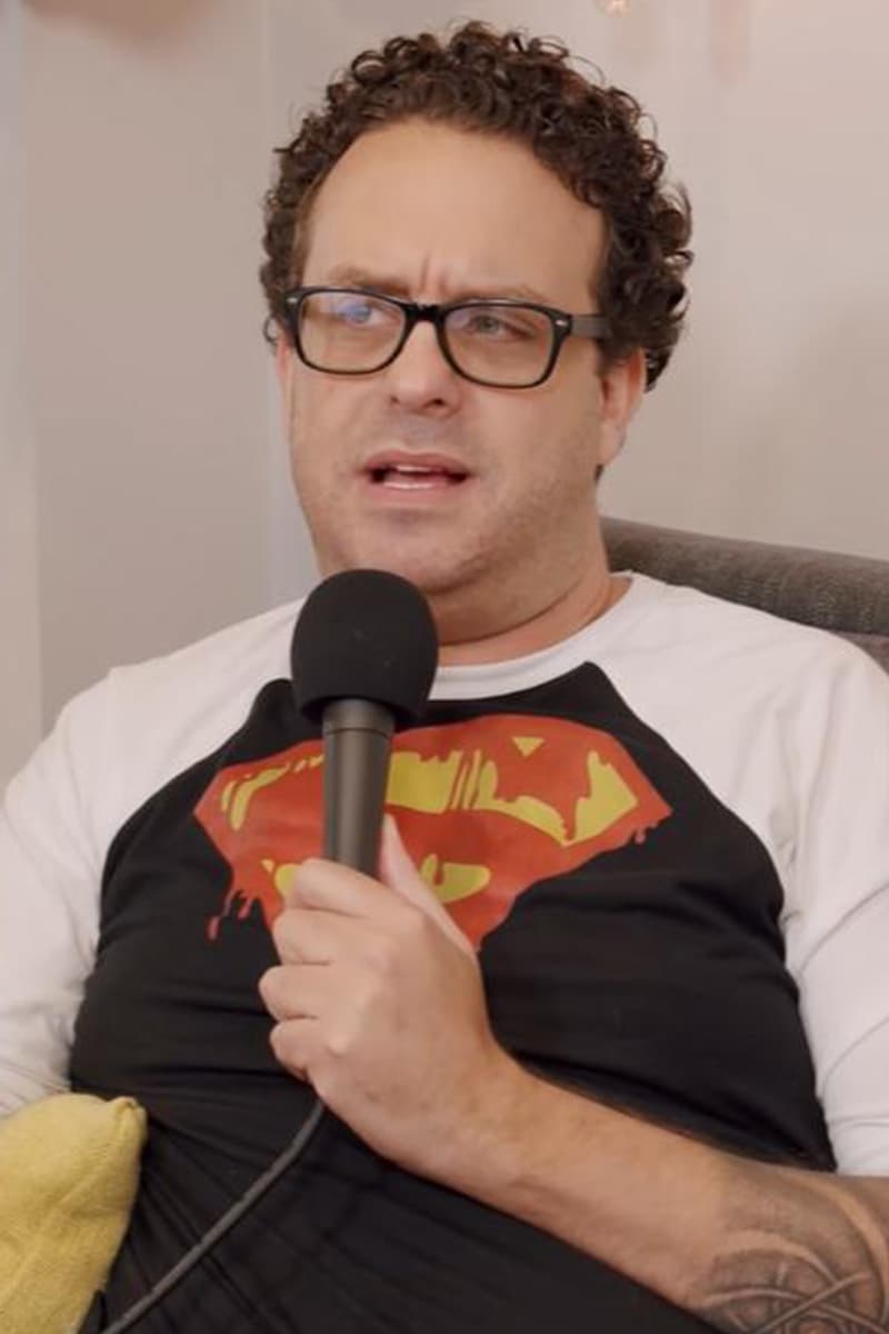 et billede af Joe DeRosa