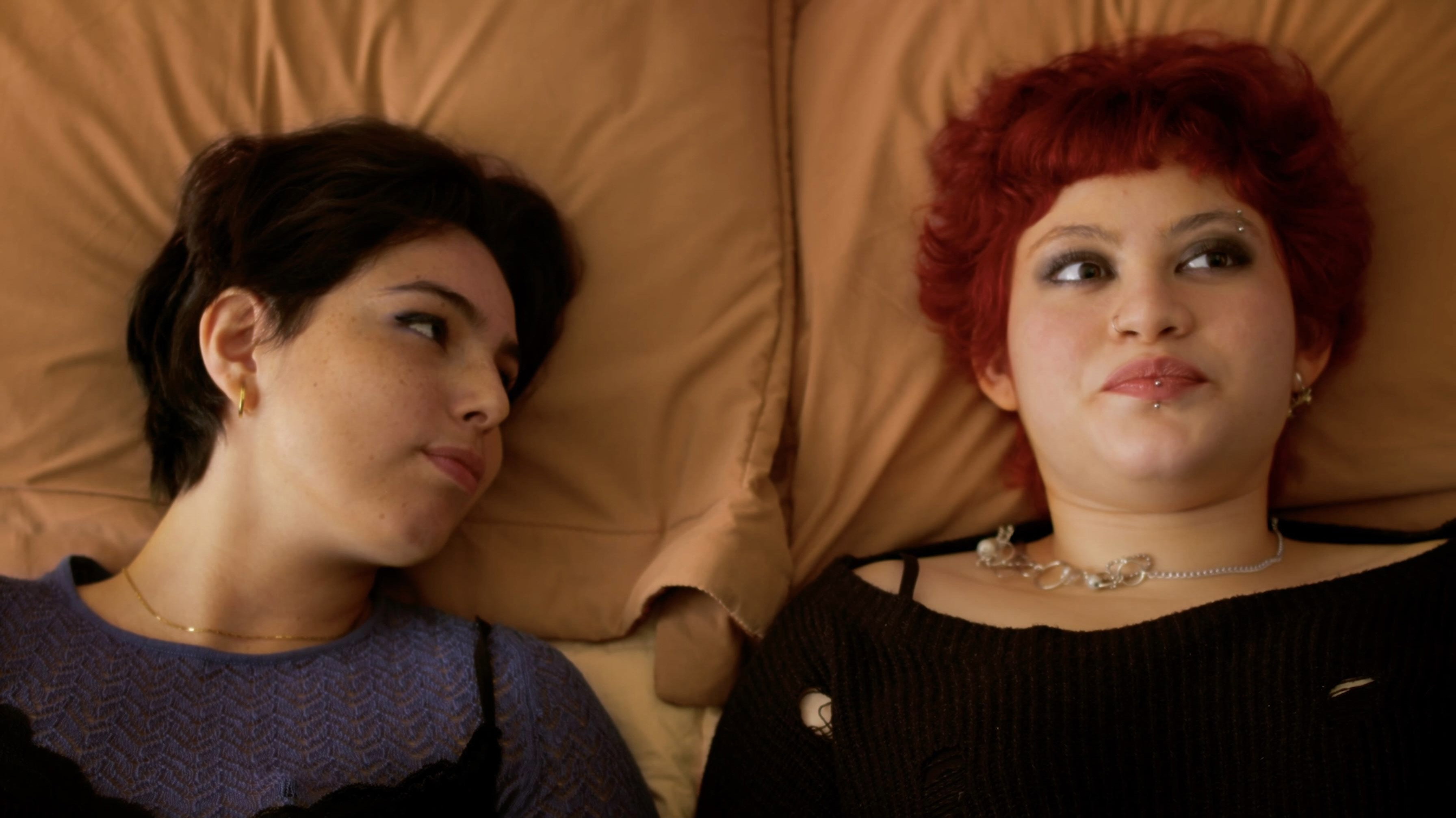 Violetas (2023) — still 5