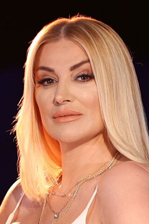 et billede af Songül Karlı